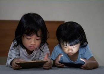 JANGAN BIARKAN “game online ” Membentuk Watak Anak kita