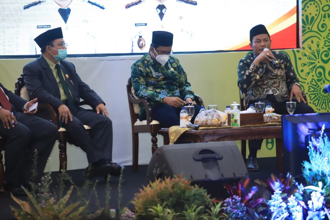 Wabup Subandi Menantang Keberanian Camat