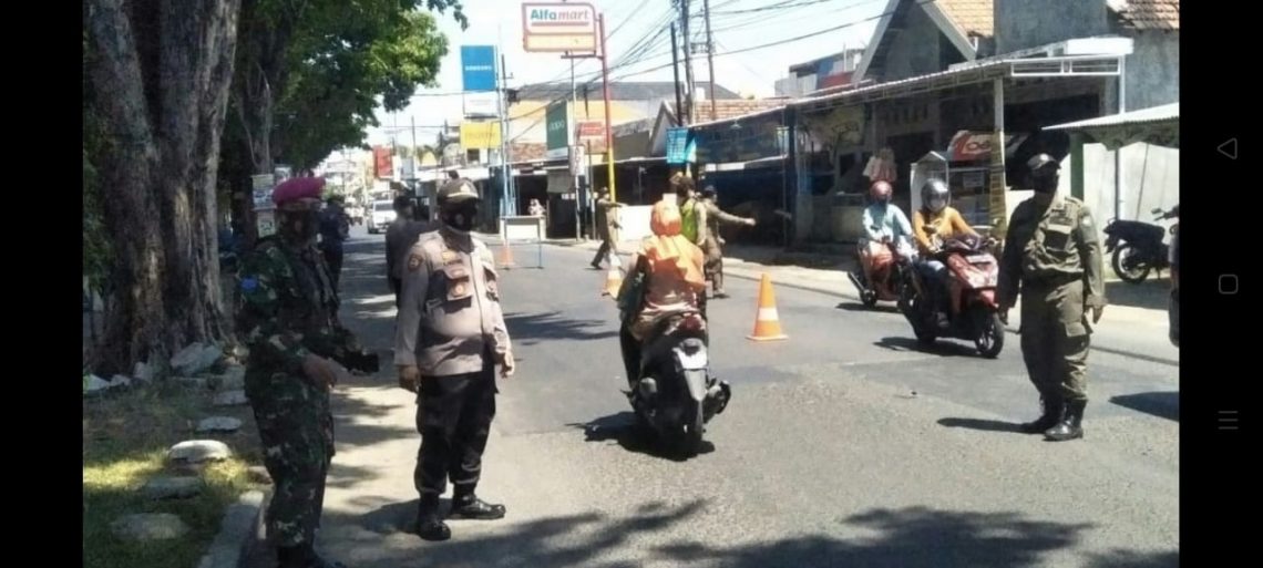 Kapolsek Tulangan Pimpin Operasi Yustisi