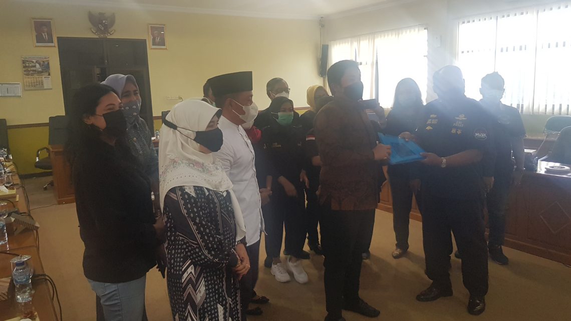 Komisi D Minta Pemkab Bangun Panggung Festival Tari