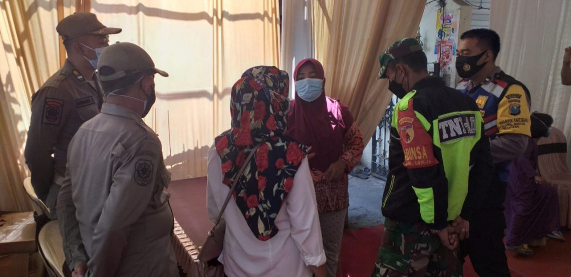 Hajatan Warga Bebekan Dibubarkan