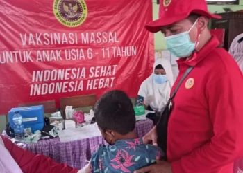 Siswa SDN dan MI Tulangan di Vaksin