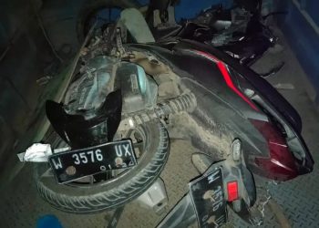 Tewas Ditabrak Truk Trailer