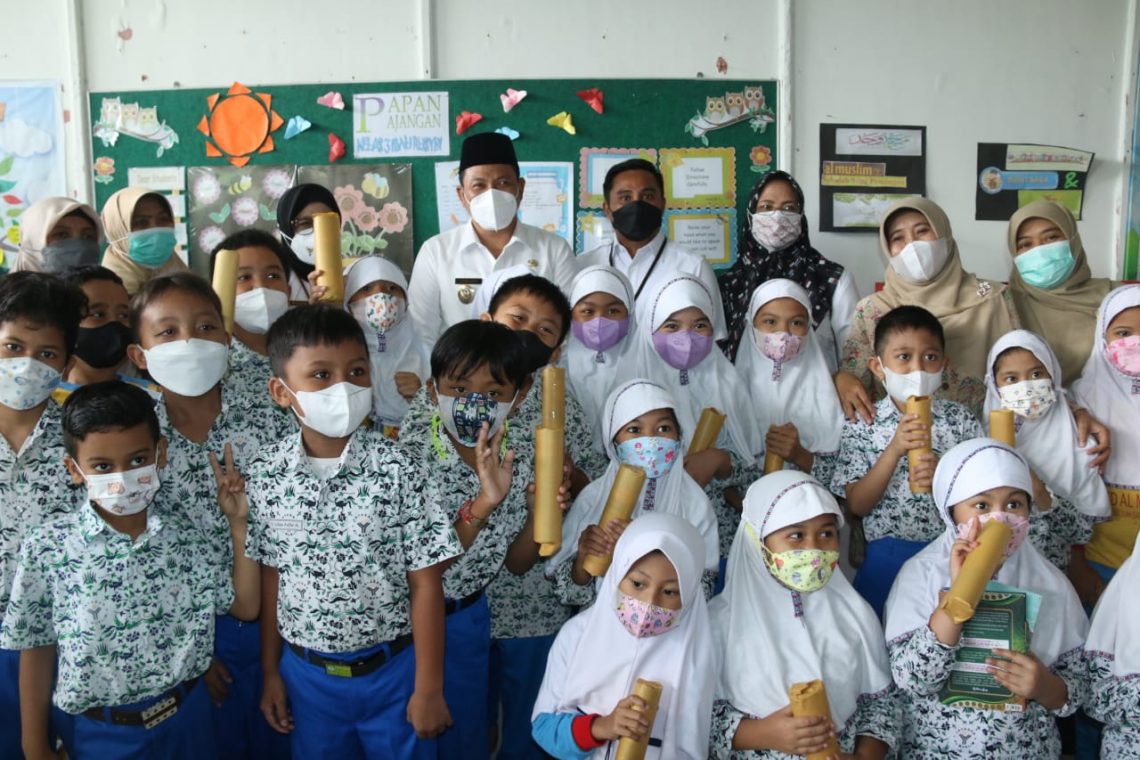 Wabup Sidoarjo Sidak PTM di SD Al Muslim