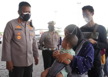 Pengunjung Mal di Libur Imlek Tidak Mengabaikan Prokes