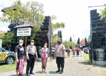 Umat Hindu Sidoarjo Ibadah Nyepi di Pura Agung Margowening, Krembung