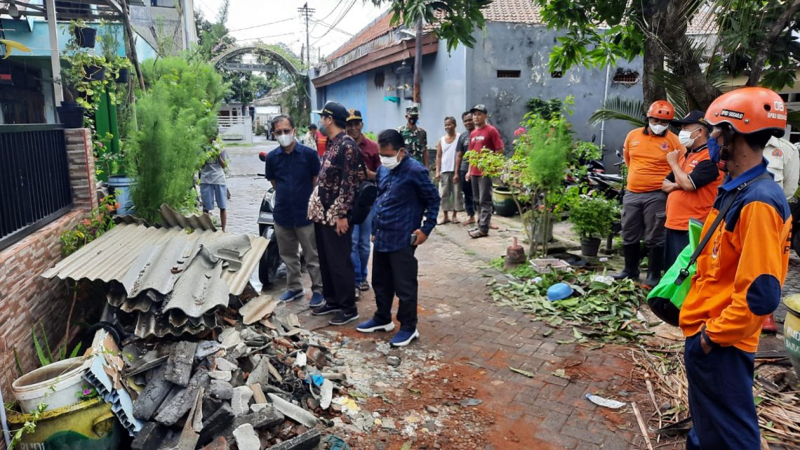 Komisi D dan BPBD Upayakan Bantuan Dini Korban Puting di Gedangan