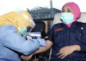 Gubernur Khofifah Minta Masyarakat Aktif Berdonor Darah