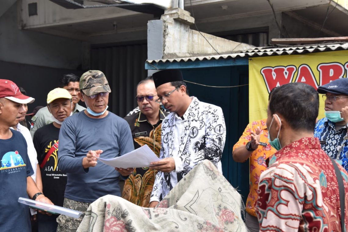 Saluran di Dalam Pasar Wadungasri, dibersihkan Tahun 2023