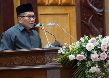 Cak Rojik Kuatirkan Abrasi Jalan Produksi Desa Kupang, Jabon