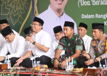 Bupati Sidoarjo Berdoa Bersama Seribuan Anak Yatim
