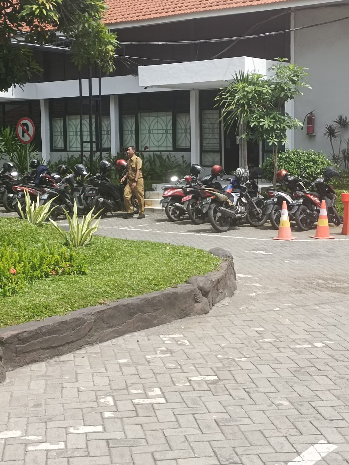 Pagi ini, Ari Suryono Hadiri Apel BPPD