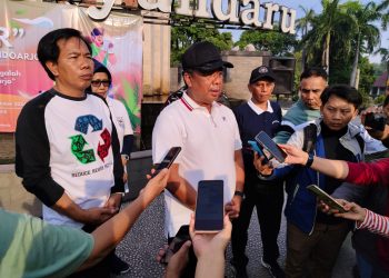 Pj Bupati Isa Anshori Komandoi Kerja Bhakti Masal PNS