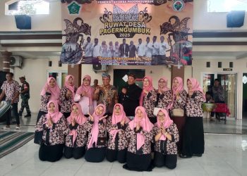 Mengenang Leluhur, Warga Desa Pagerngumbuk Gelar Wayang Kulit