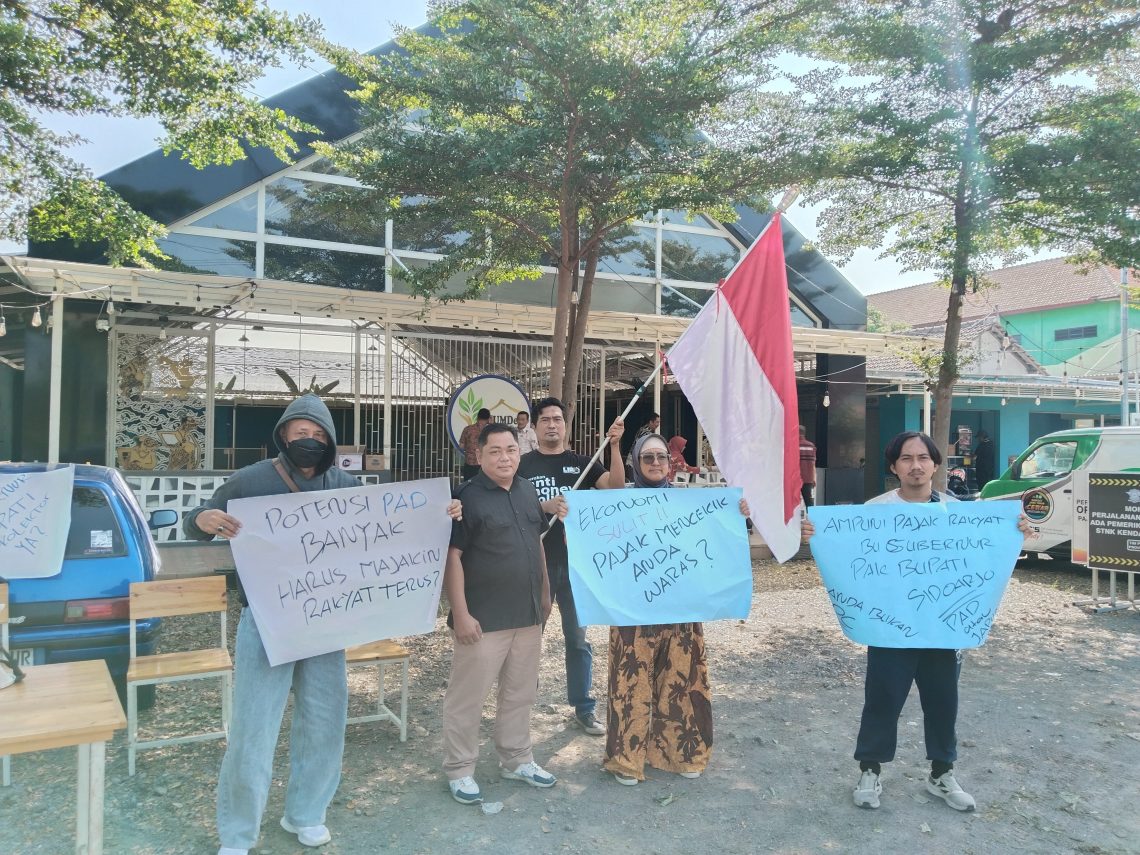 Razia Kendaraan di Lebo, di Demo Sejumlah Massa