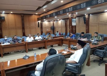 Komisi D Marah, Imam Mukri Enggan Akui Kegagalan KONI Sidoarjo