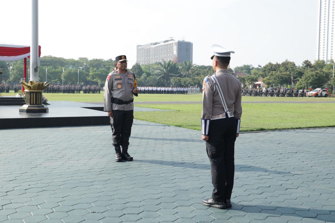 Kapolda Jatim Pimpin Gelar Pasukan Operasi Patuh Semeru 2025