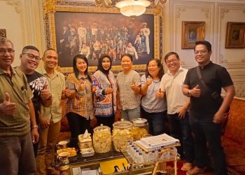 Warga Mutiara City Adukan Pengembangnya