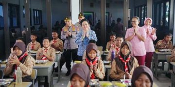 Terima Kasih Mbak Titik Kepada Kapolri Ikut Perbaiki Pendidikan Indonesia